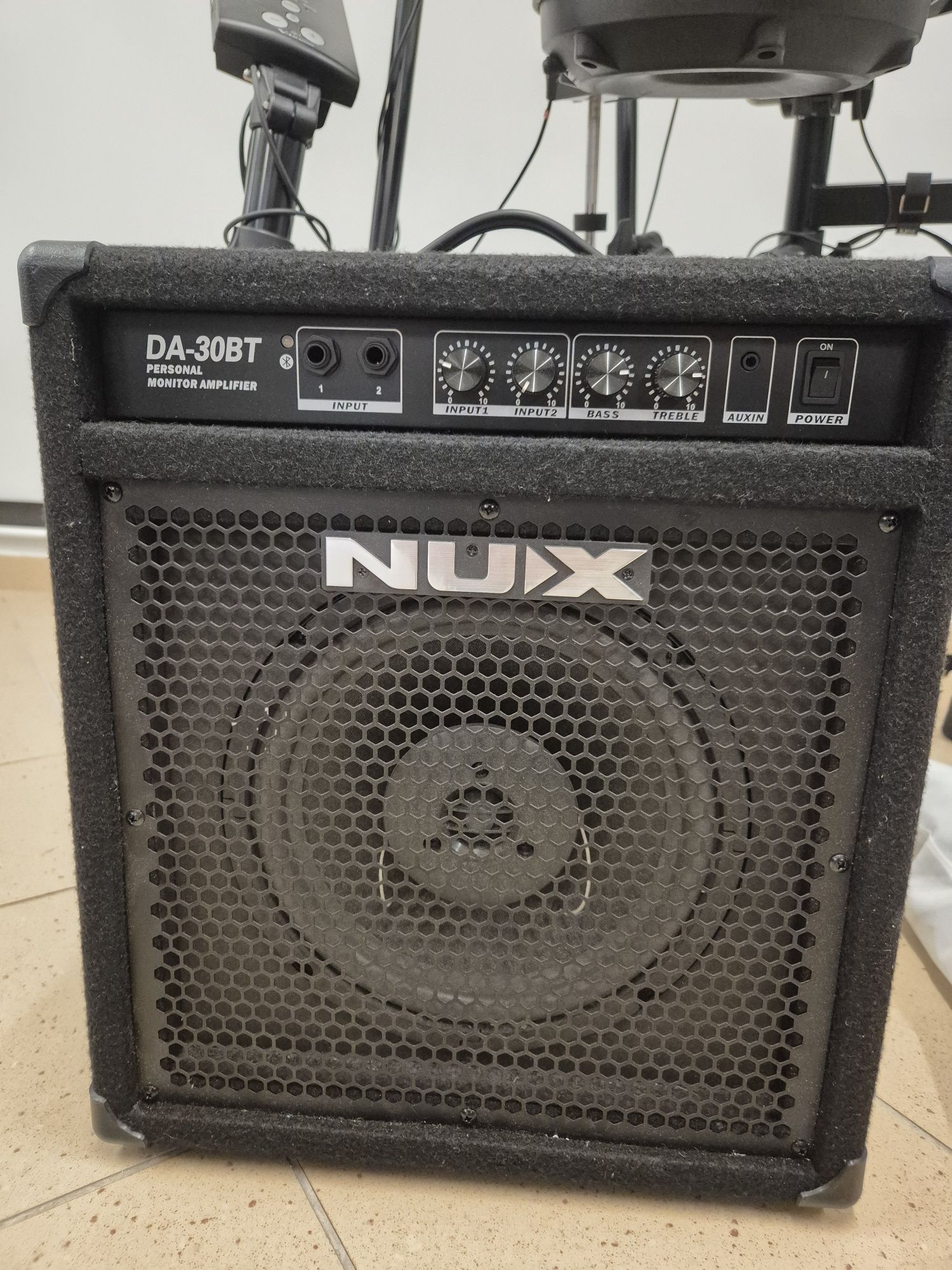 Perkusja elektroniczna Roland, wzmacniacz NUX, słuchawki ROLAND