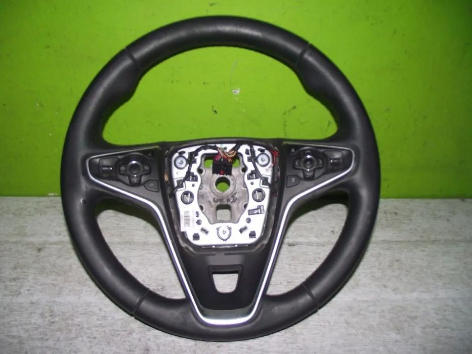Volante Opel Insígnia - 2015 / 2025