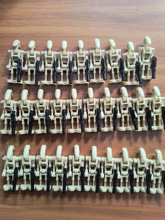 Figurki star wars Droidy bojowe 30 sztuki