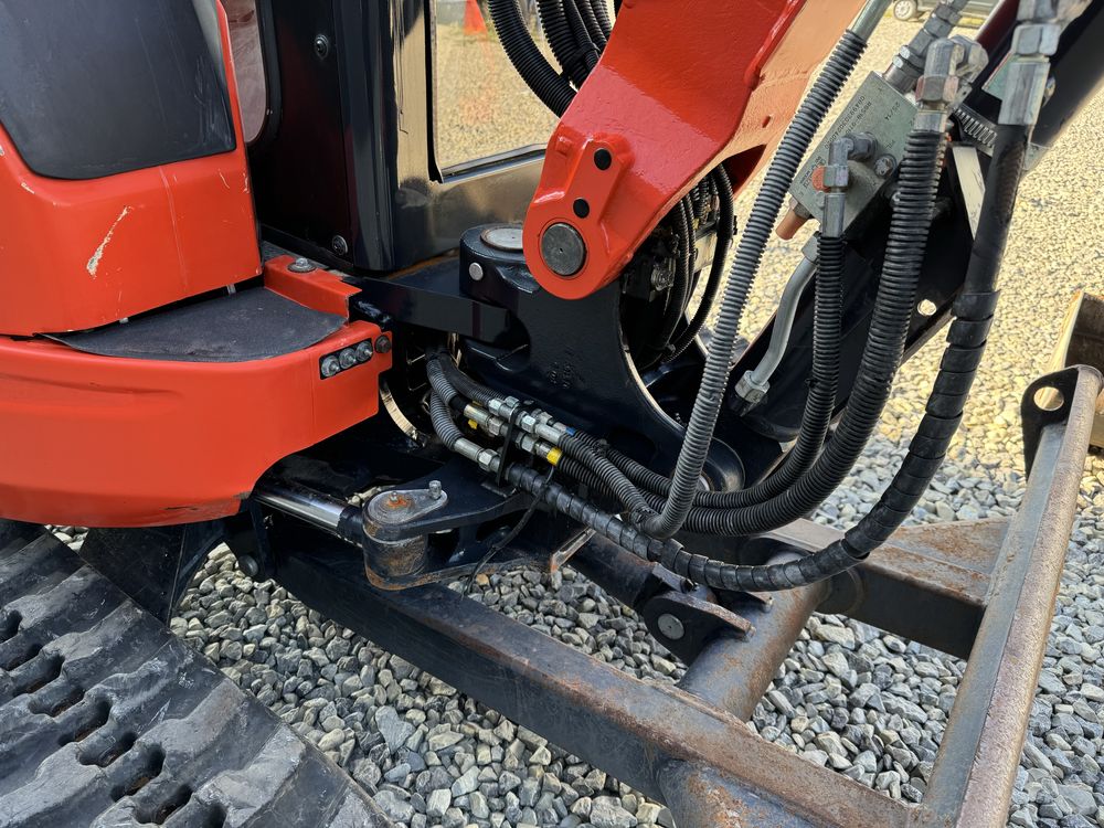 Міні екскаватор Kubota U35
