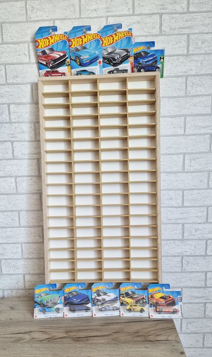 Półka pionowa na sanochodziki hot wheels autko gratis