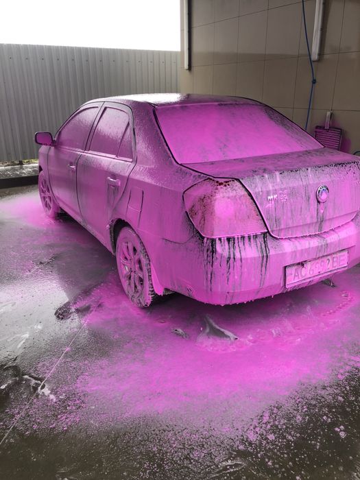 Продам машину GEELY MK