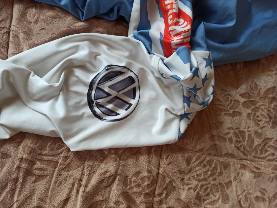 Kangurka z logo VW