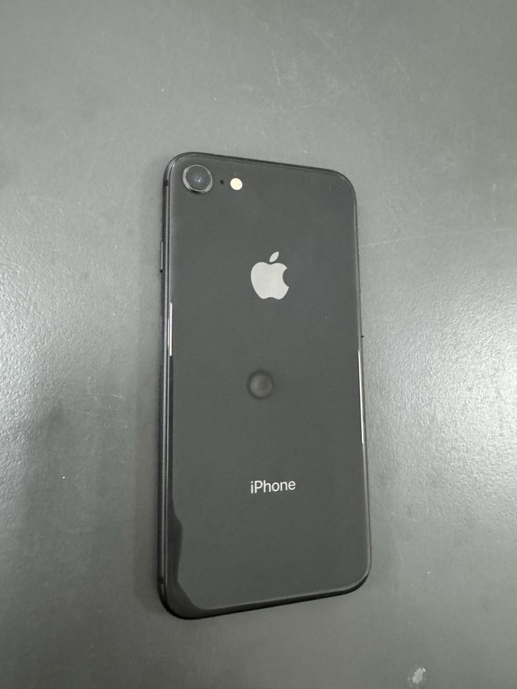 Apple iPhone 8 Black 64Gb