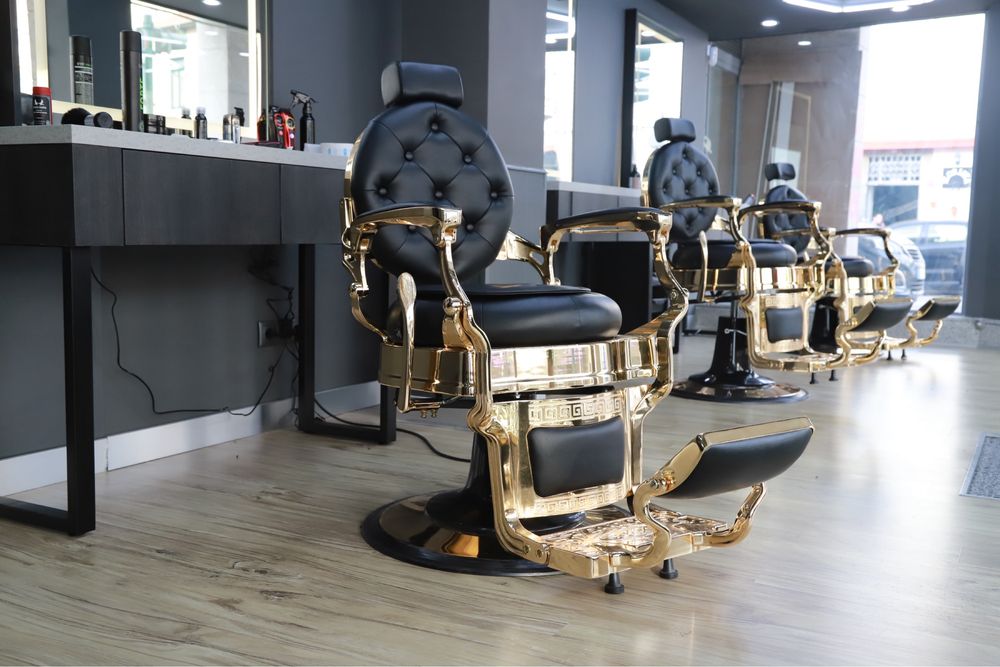 Vendo barberia com clinica  de estetica 3 salas