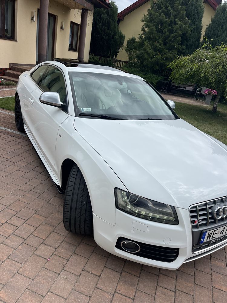 Audi S5 4.2 V8 manual. Aktywny wydech. Quatro