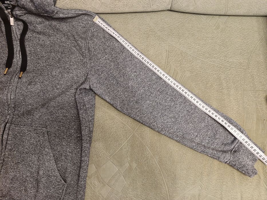 Спортивна кофта на блискавці Н&М