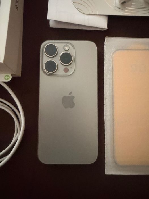 iPhone 15 pro 256 GB natural titanium Polski fvat23 gwarancja