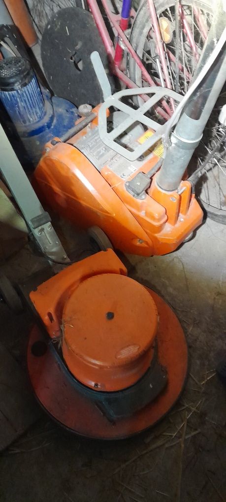 Cykliniarka polerka krawedziowka do parkietu