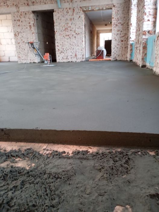 Механізована машинна стяжка підлоги