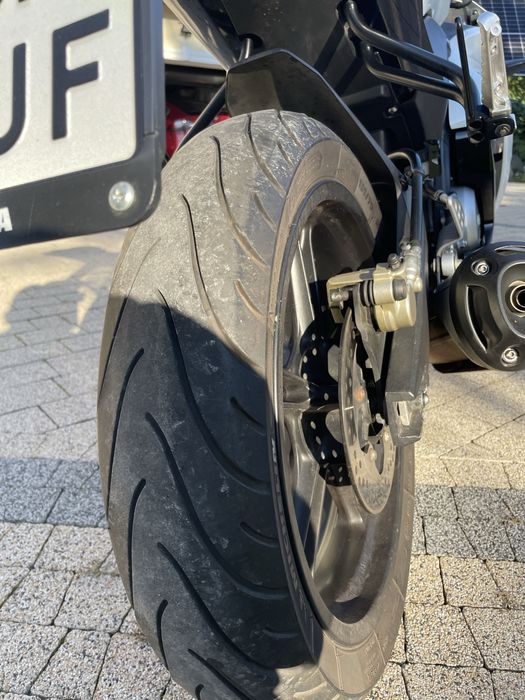 Yamaha YZF R-125 124,00 cm3 motocykl kat.B 2011