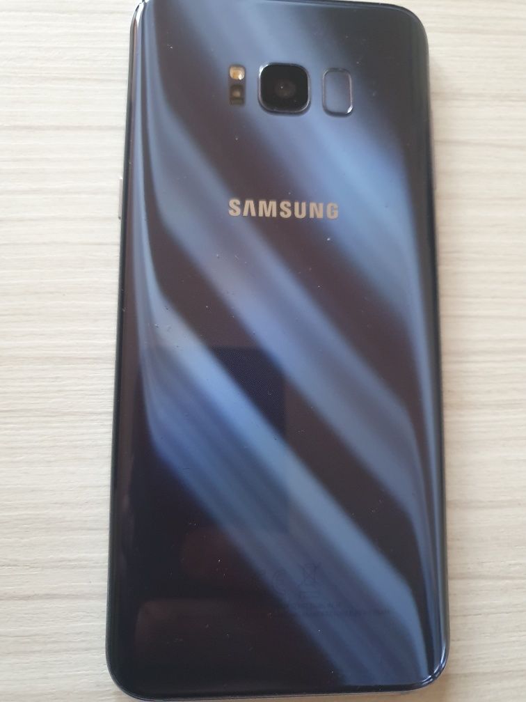 Samsung galaxy S8+ kpl.stan bdb.