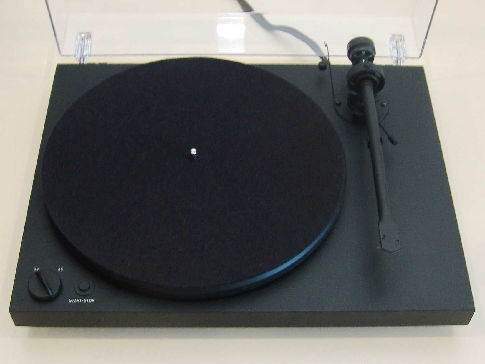 Проигрыватель винила Pro-Ject 1.2 Comfort. Дефект.