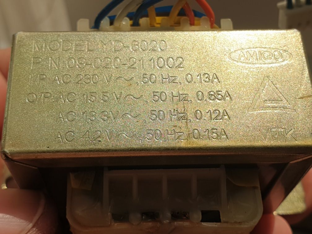Трансформатор 230V/ 50Hz - 15,5V; 13,3V; 4,2V / 50Hz