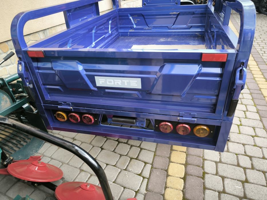 Вантажний електричний трицикл -1200W