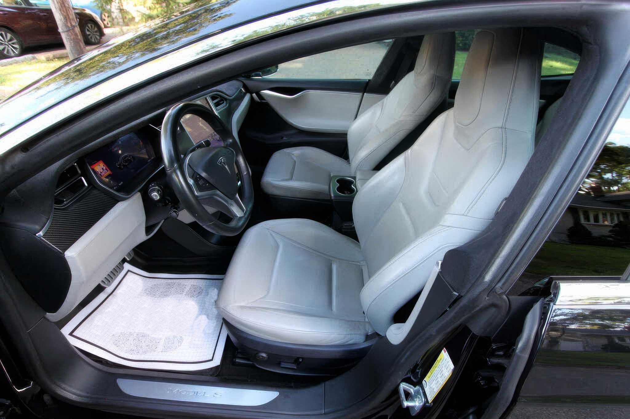 2016 Tesla Model S P90D