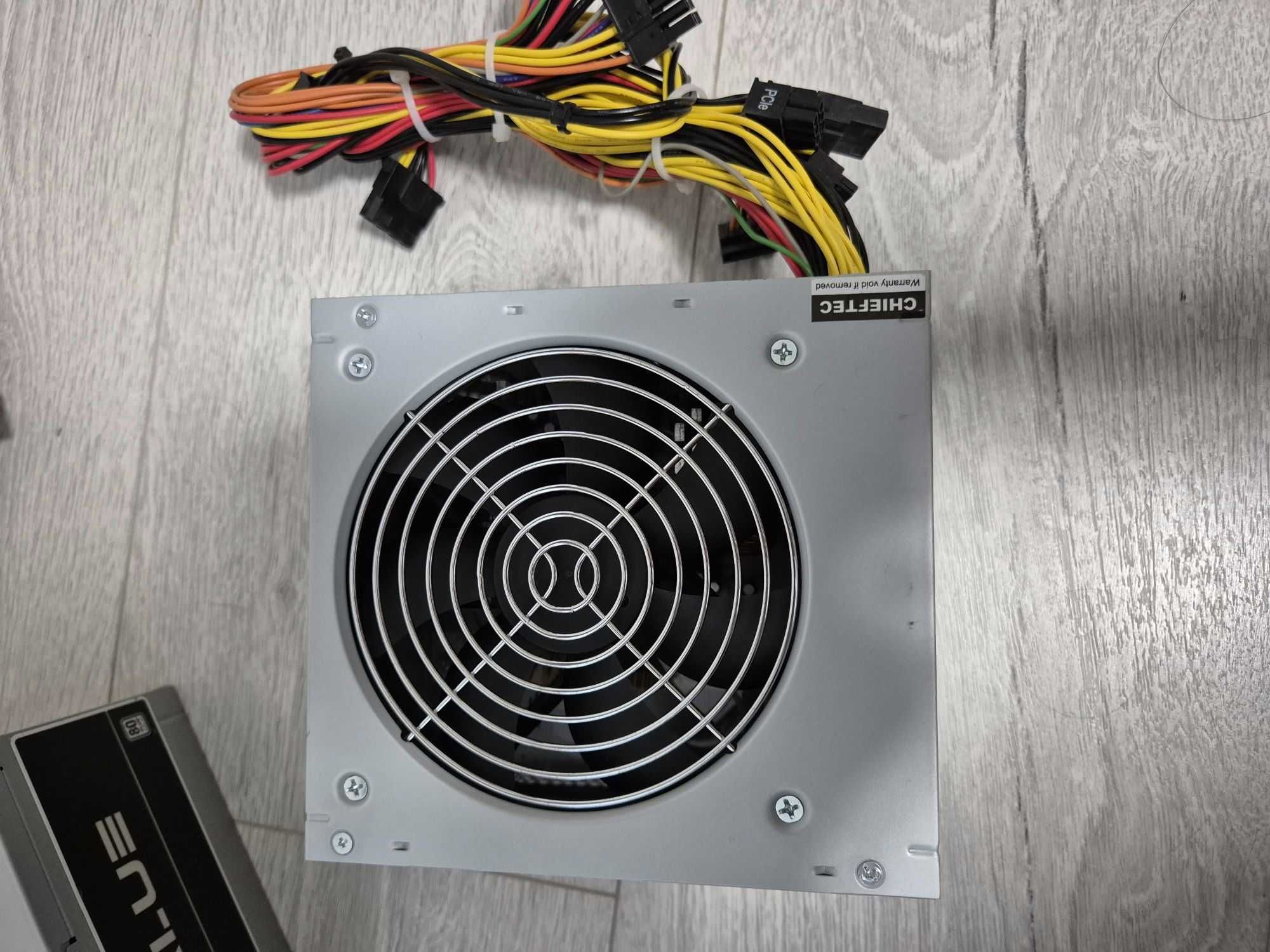 за півціни як новий блок живлення Chieftec APB-400B8 (4+4 CPU\6+2 GPU)