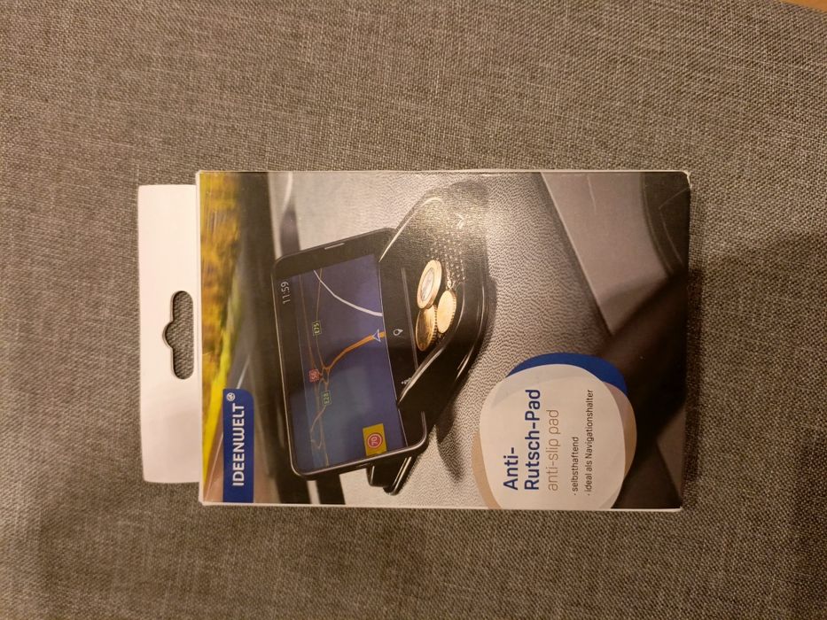 Nowa podkładka antypoślizgowa do auta, uchwyt do telefonu, nawigacji