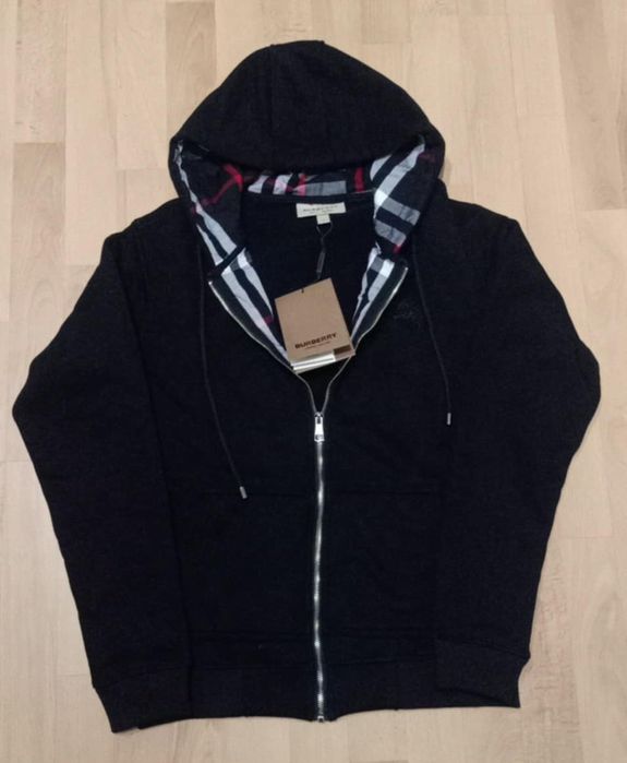 Nowa bluza Burberry z metką