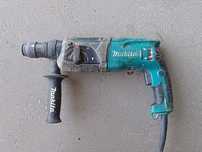Młotowiertarka Makita HR 2470 T sds plus