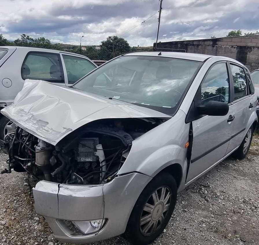 Para peças Ford Fiesta V 1.4 TDCI ano 2003