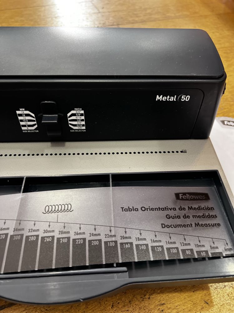 Fellowes Encadernadora manual de espiral metálica Metal 50 - Impecável