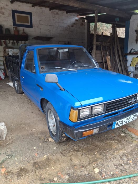 Carrinha caixa  aberta