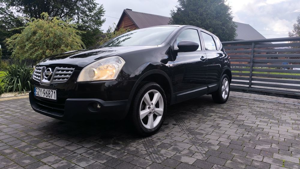 Nissan Qashqai, benzyna z gazem, zadbany, szklany dach