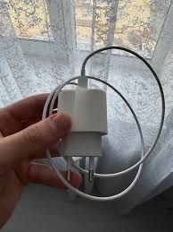 Швидкісна зарядка для Айфон комплект:      адаптер 20w + кабель 1м