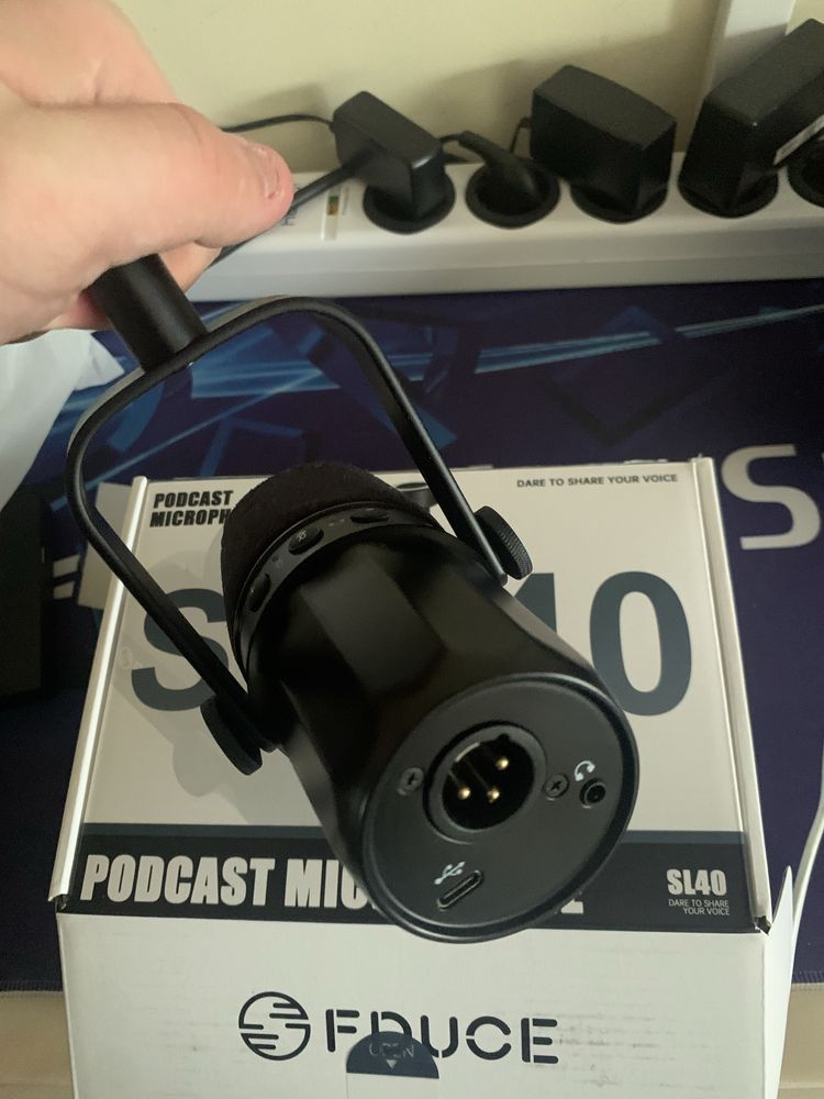 Microfone Dinamico Fduce SL40
