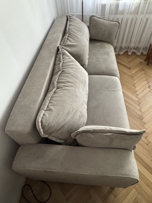 Kanapa sofa do salonu z funkcją spania