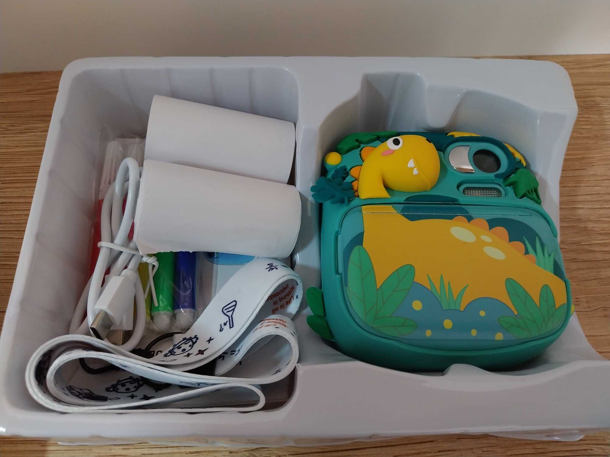 Aparat natychmiastowy z dinozaurem dla dzieci z kartą 32GB