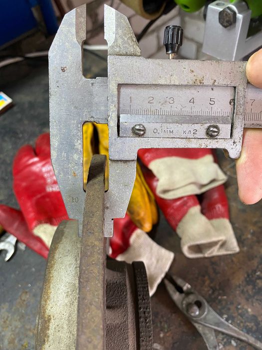 Тормозные диски задние Ситроен С4 II (B7) 1.6 hdi 2012 года выпуска