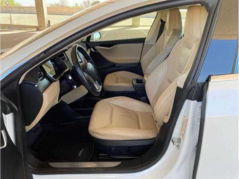 2015 Tesla Model S