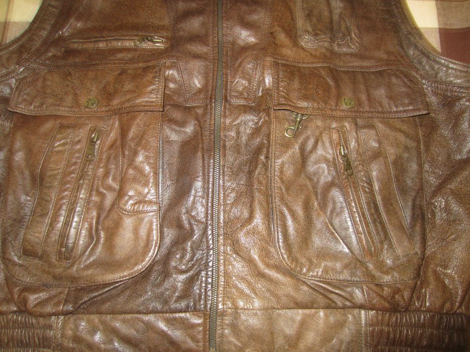 Кожаная мото жилетка с карманами ,мотожилетка XXXL Trapper Косуха