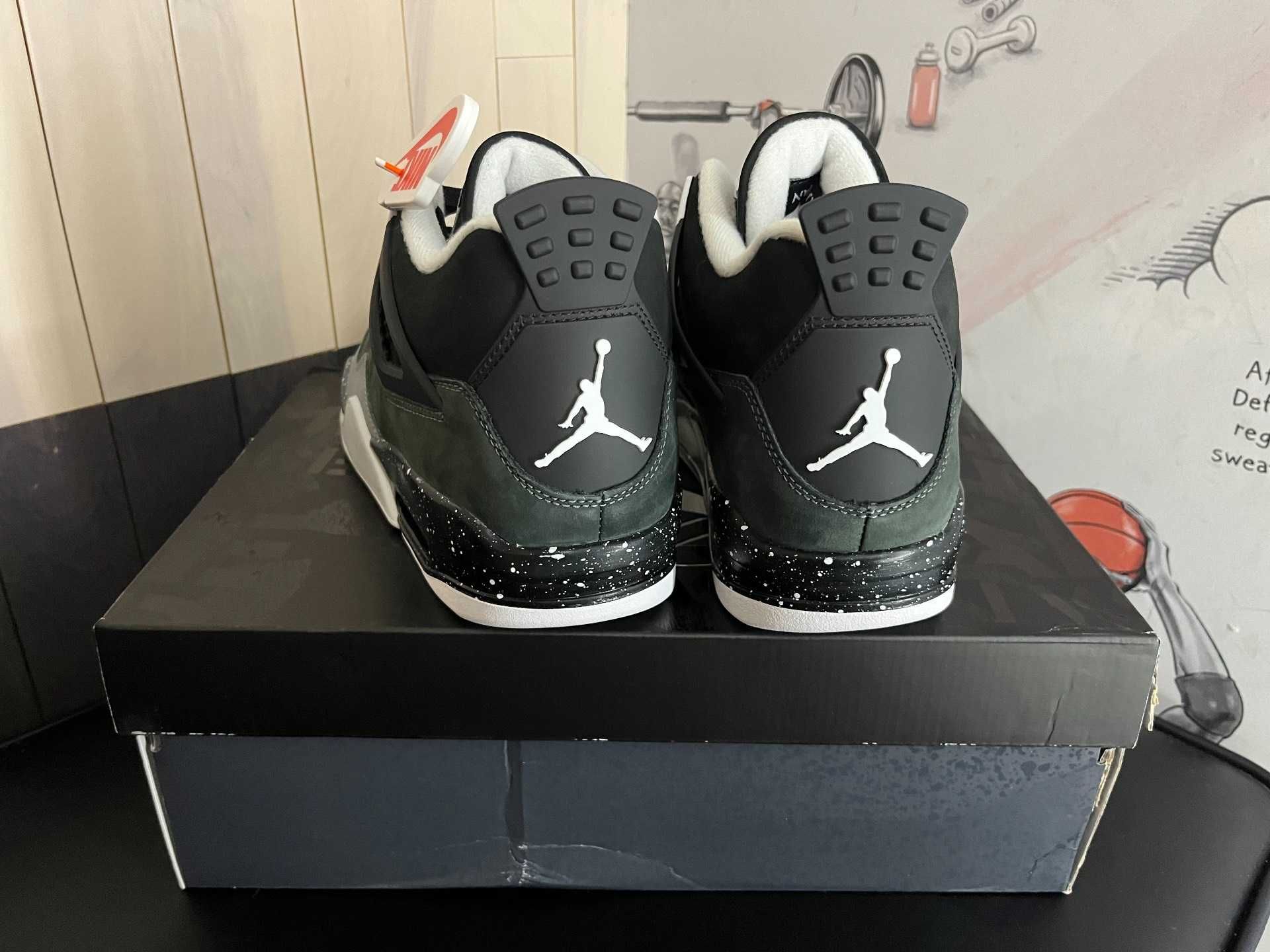 nowy Jordan 4 Retro Fear Moda rozmiar.43