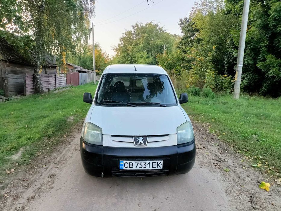 Peugeot Partner 1.2 газ-бензин