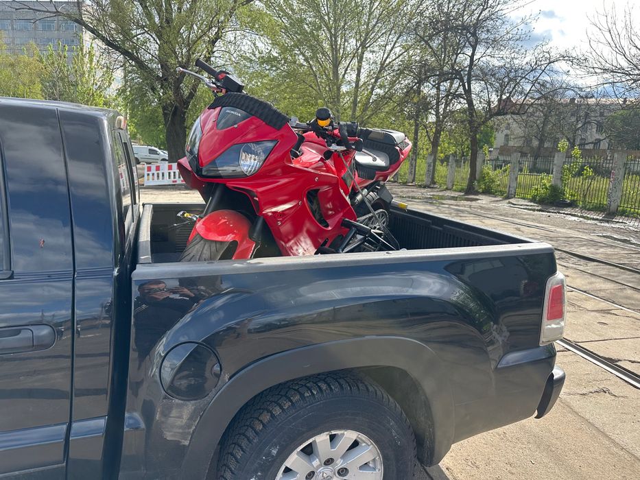 Honda cbr 600 f4i Stuntriding