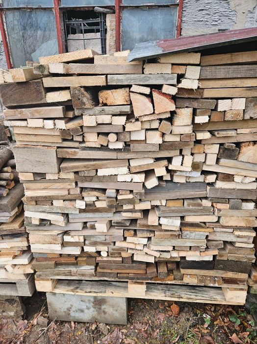 Drewno opalowe suche