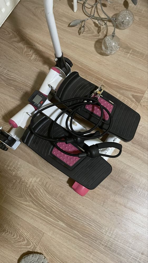 Stepper HMS S3085 Biało-różowy
