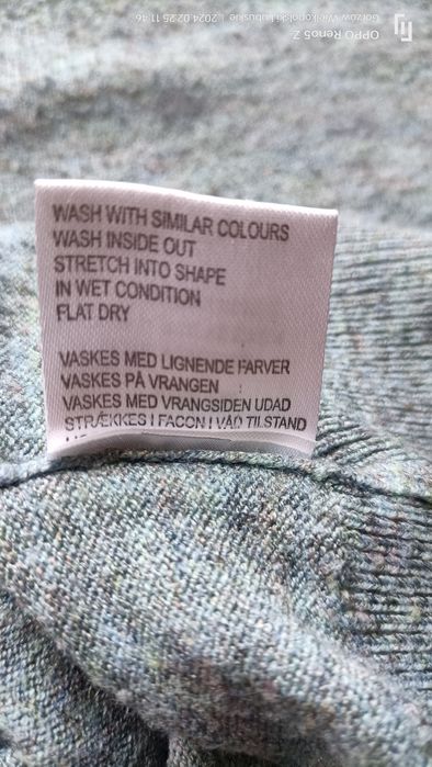 Niebieskoszary cienki sweterek. Micha