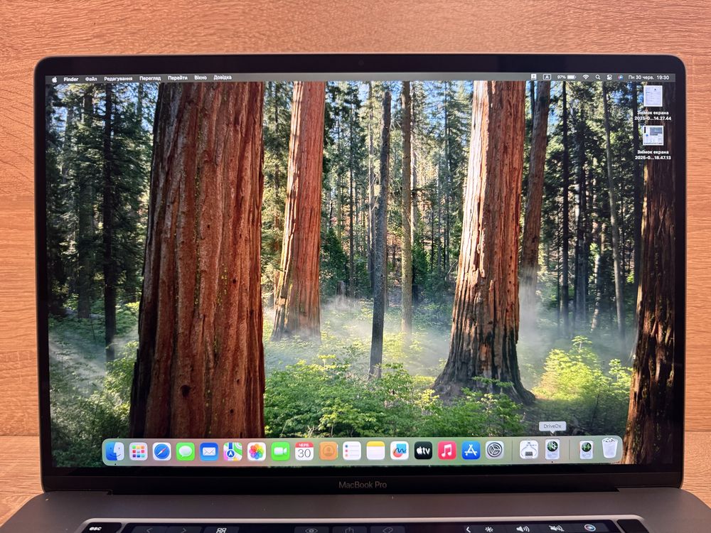 Apple MacBook Pro 16 (A2141) 16″ i7-9750H, 16Gb RAM, 512Gb SSD, уцінка