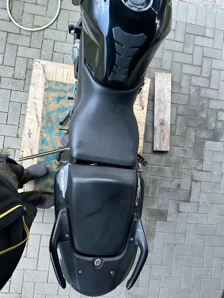 Honda CBF 600  uszkodzona Akrapovic Niemiec