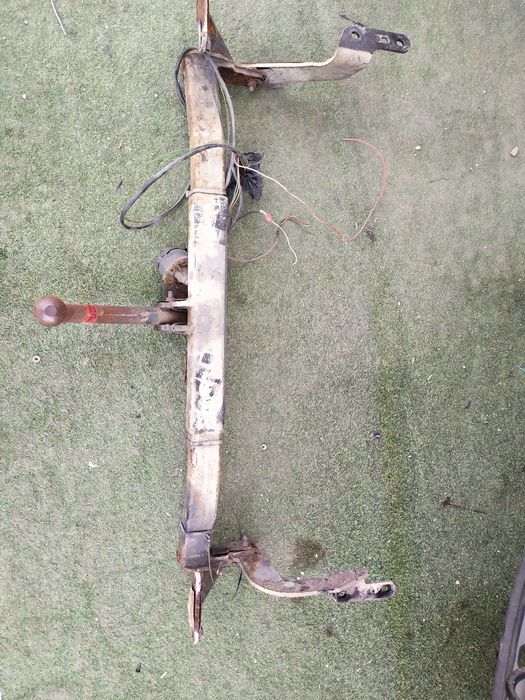 Engate de reboque citroen C4 Picasso de 2009