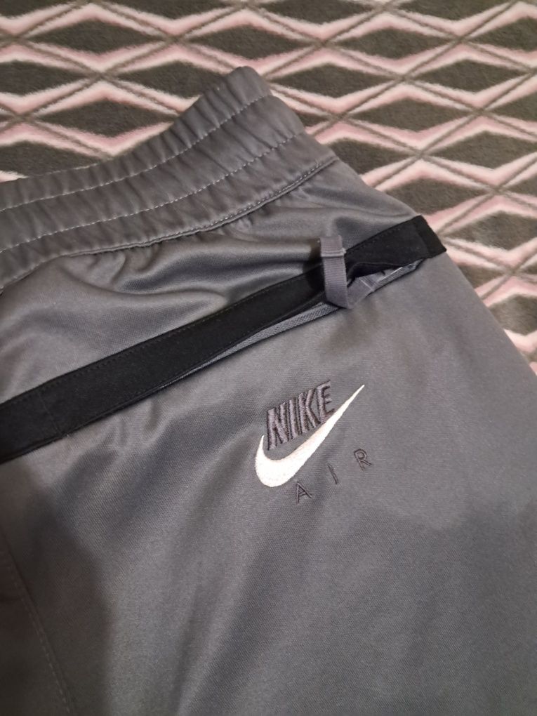 Штаны Nike оригинал р. L - Xl