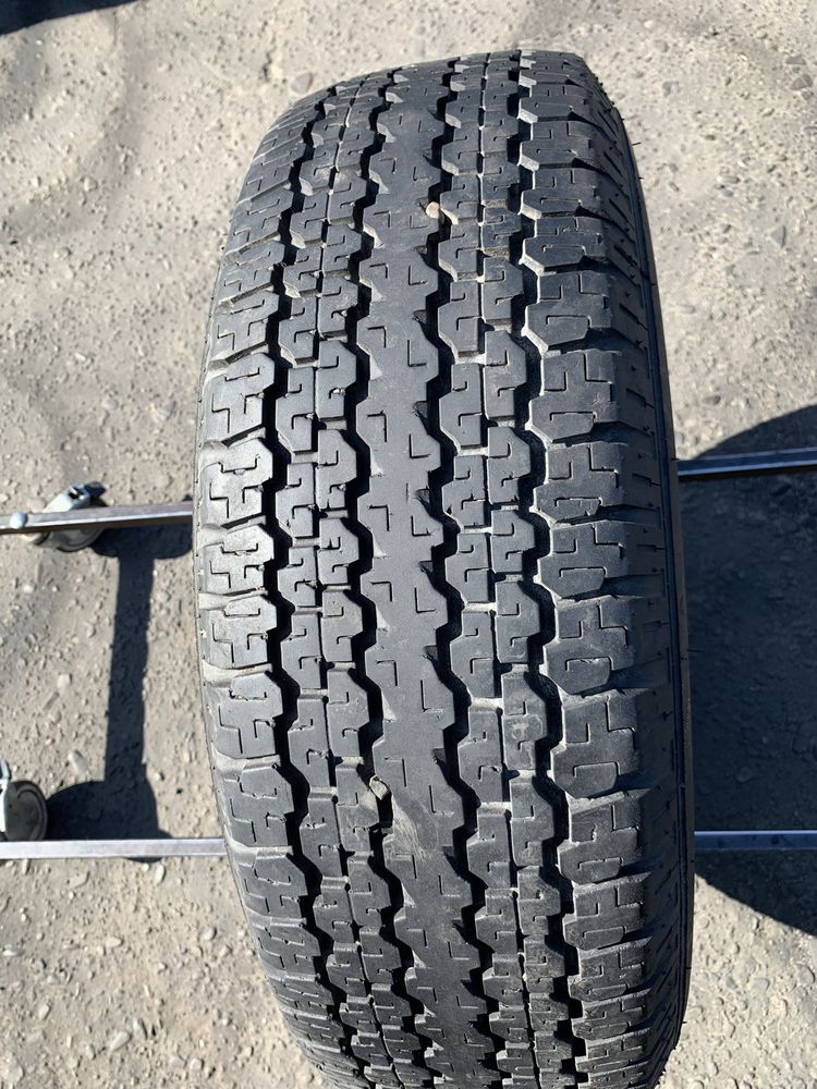 Шина 1 шт 245/70 R16 Bridgestone  8 мм 245 70 16