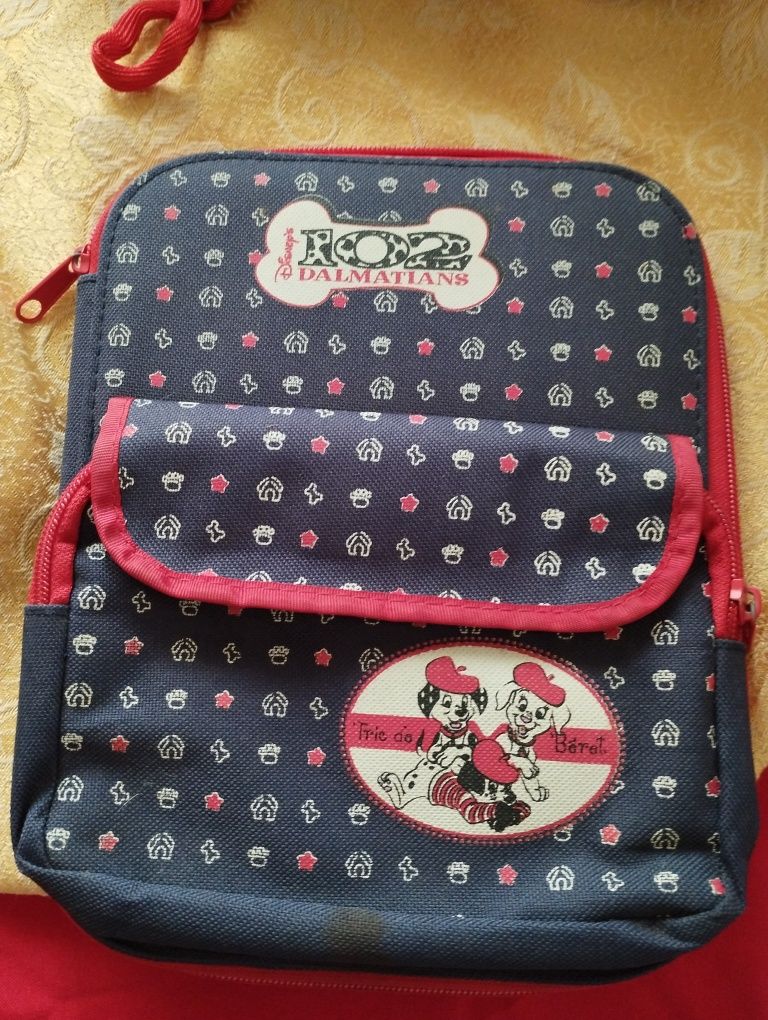 Estojo escolar vintage 102  Dálmatas (tem uns 35 anos )