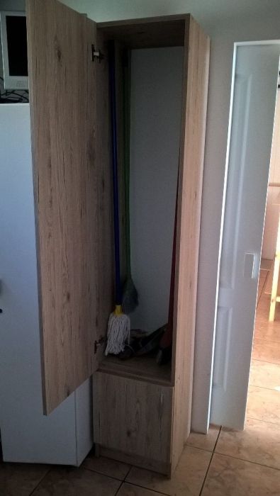 szafka regał słupek na mopy buty / ubrania