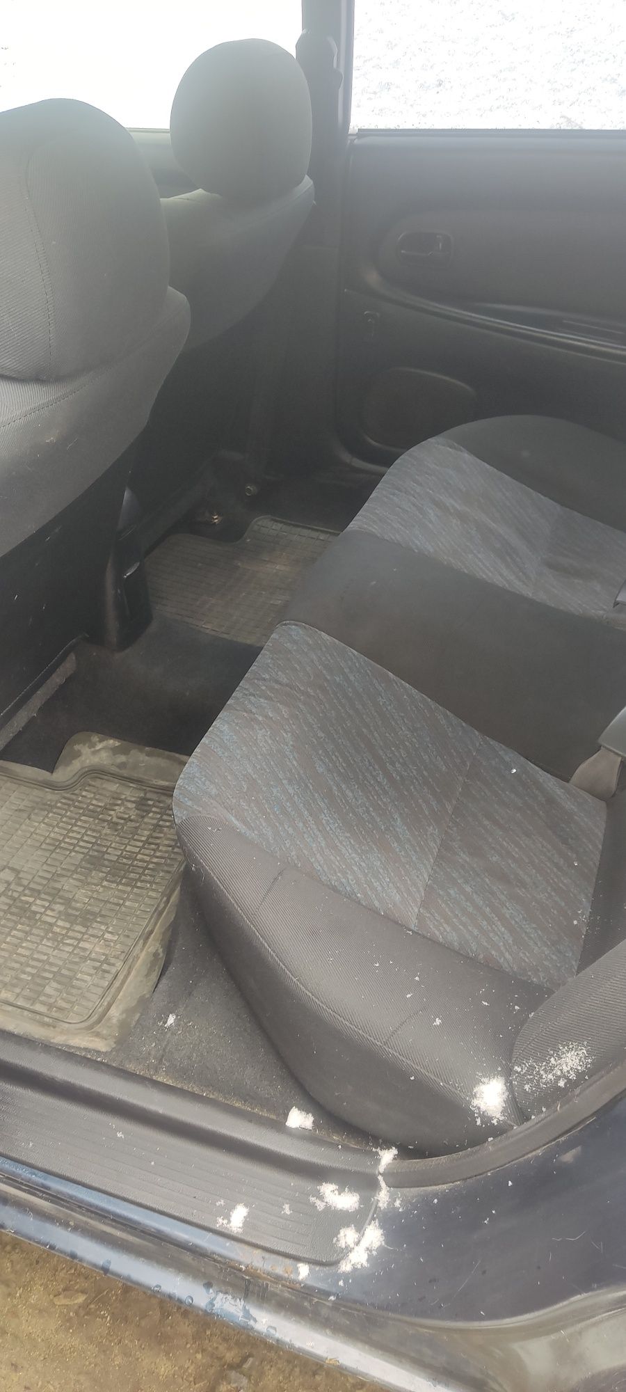 Продам mazda 323 ba