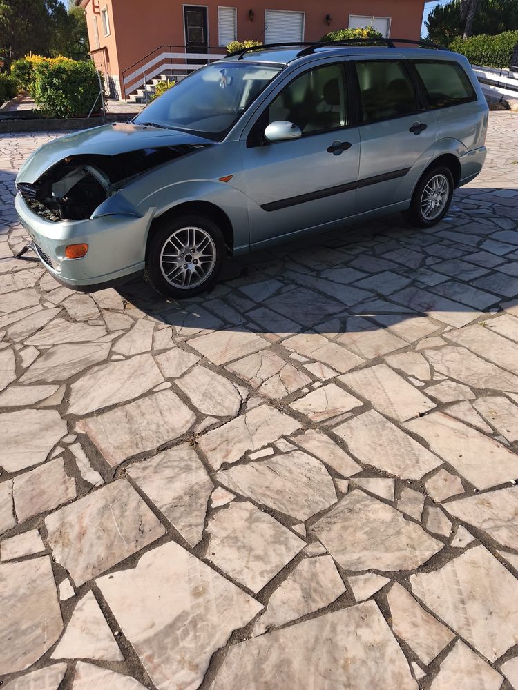 Focus 1.4 batida mas motor a funcionar normalmente